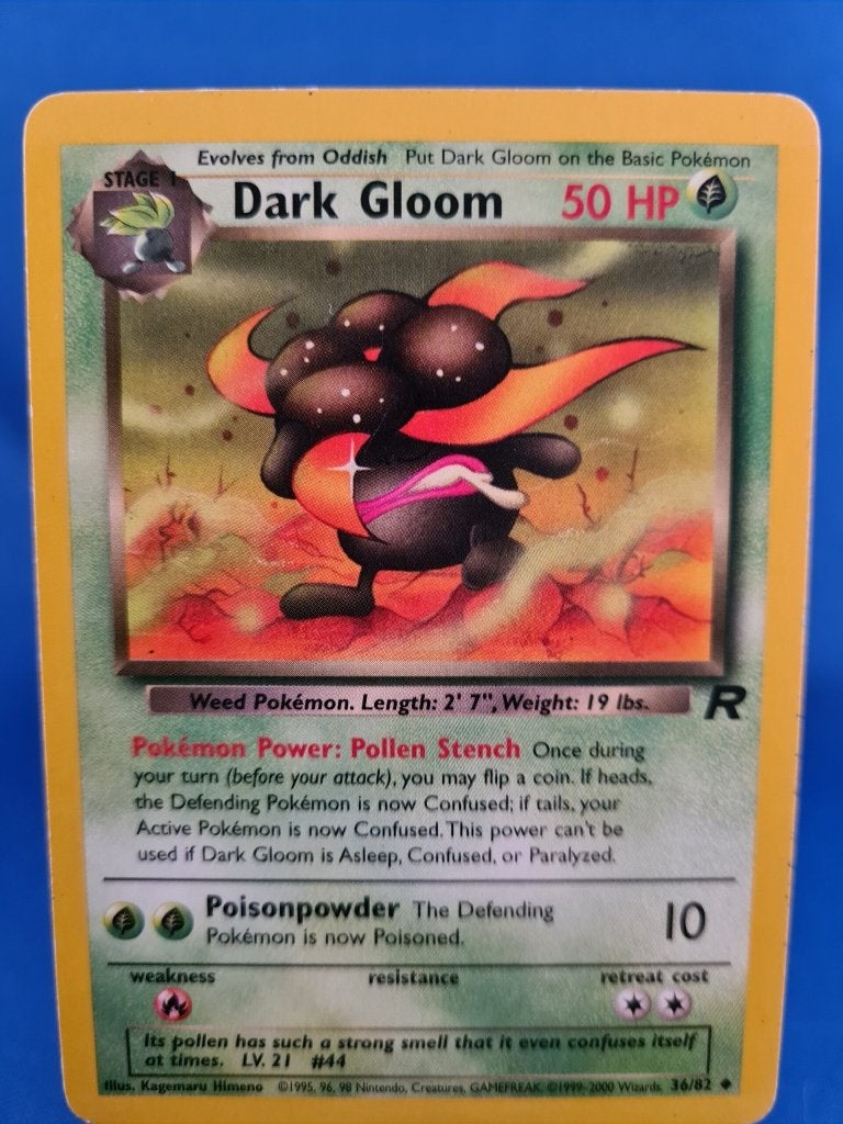 Dark Gloom 36/82 - Team Rocket, Envoi, Utilisé