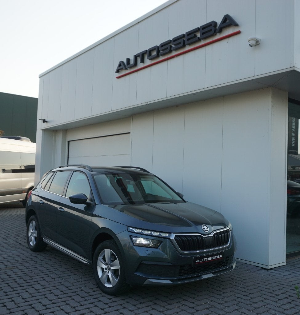 Skoda Kamiq 1.0 TSI Ambition DSG *GARANTIE*, Auto's, Skoda, Voorwielaandrijving, Dealer onderhouden, Stof, Euro 6