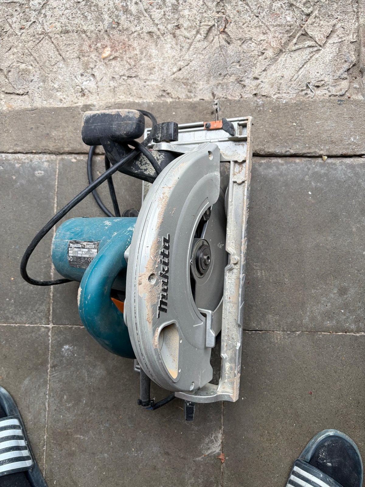 Circular makita pour répare, Enlèvement ou Envoi, Utilisé