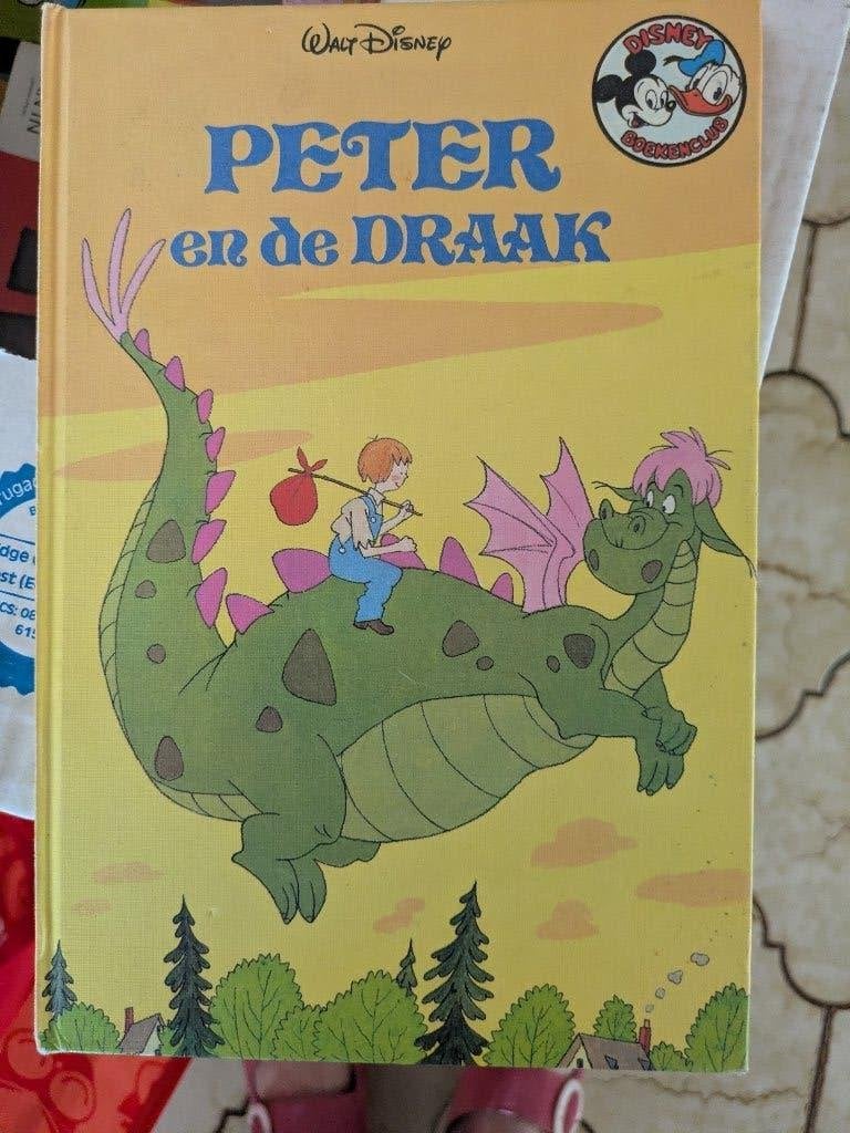 Peter en de draak, Boeken, Ophalen of Verzenden, Zo goed als nieuw, Sprookjes