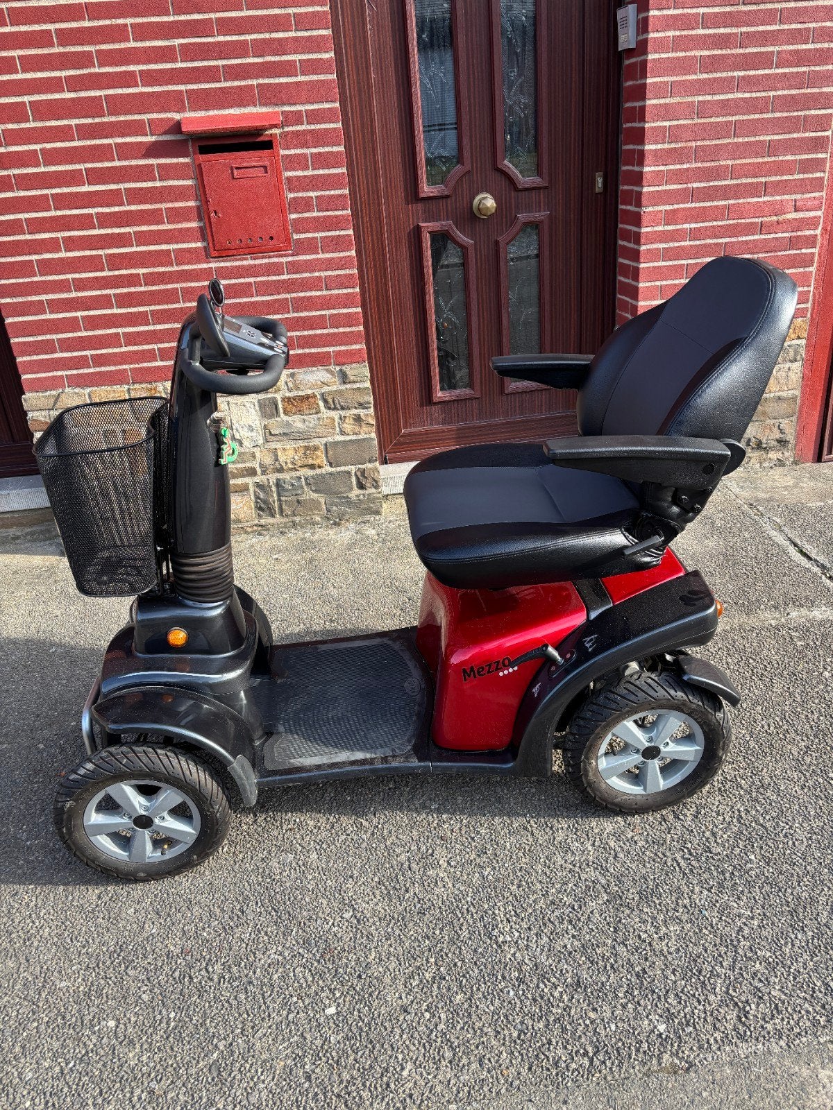 voiturette électrique, Life and Mobility, 15 km ou moins, Comme neuf, 11 à 15 km/h