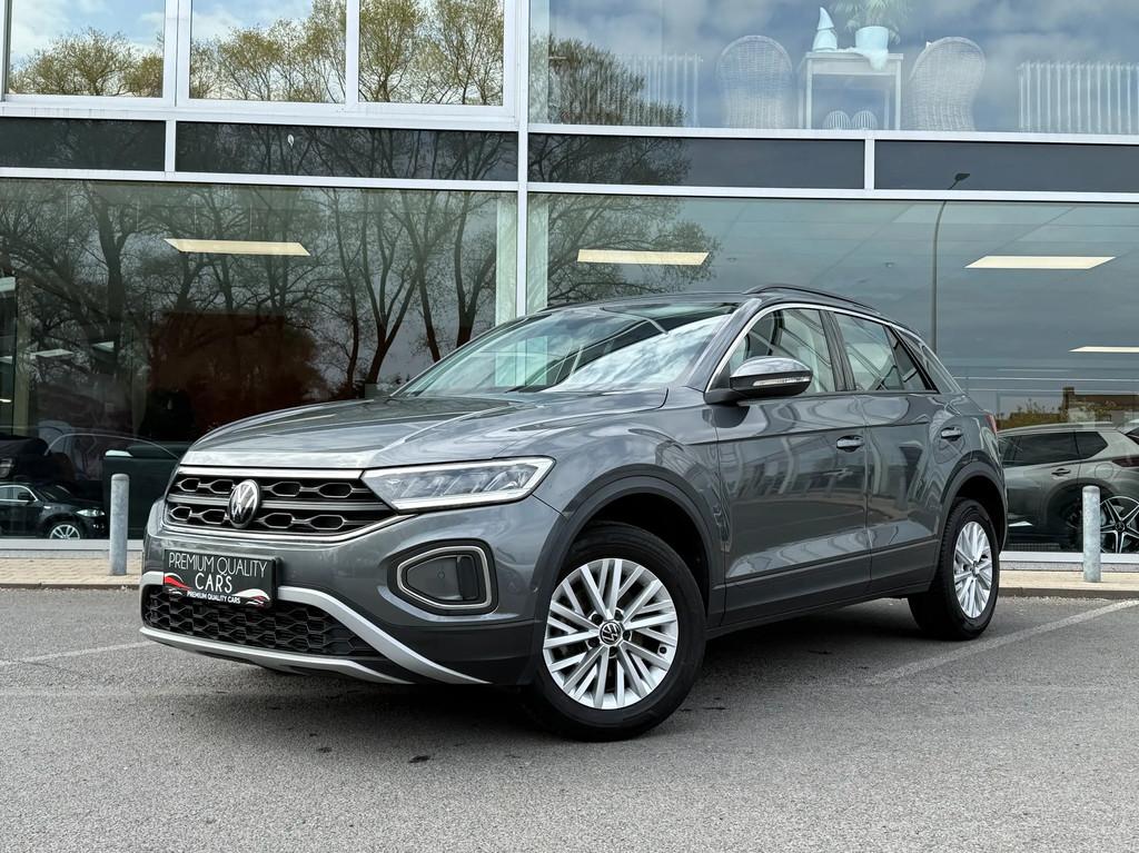 Volkswagen T-Roc CARPLAY / CAMERA / ZETELVERWARMING / NAVIGA, Auto's, Volkswagen, Automaat, Stof, 4 cilinders, Bedrijf