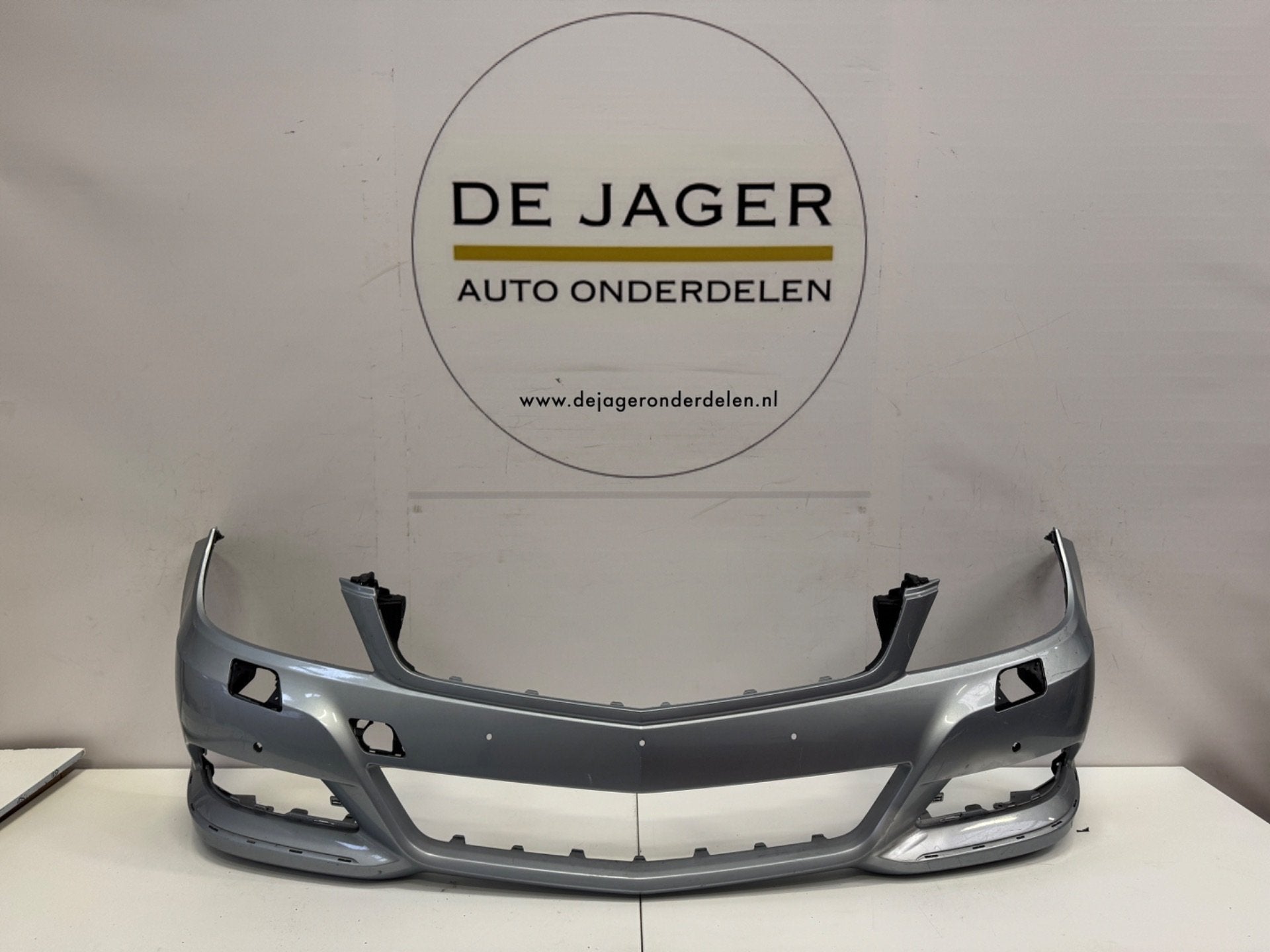 PARE-CHOC AVANT MERCEDES CLASSE C W204 FACELIFT A2048855547, Mercedes-Benz AG, Pare-chocs, Mercedes-Benz, Utilisé