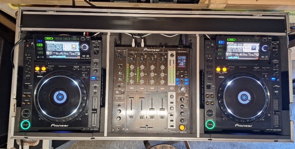 Pioneer DJM-750K & 2x CDJ-2000 DJ-set met flightcase, Musique & Instruments, DJ sets & Platines, Utilisé, DJ-Set, Pioneer, Enlèvement