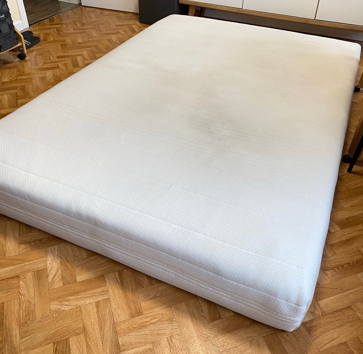 Matelas 200x137cm, Maison & Meubles, Matelas, 140 cm, Enlèvement, Utilisé