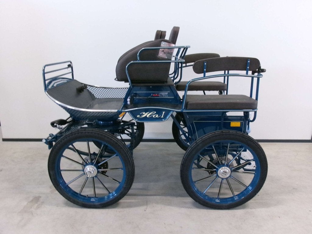 Leon Easy-Step DEMO. type: HA1. Zeer compleet. In nieuwstaat, Voskamp Hall, Zo goed als nieuw, Op den Berg 23, Paard