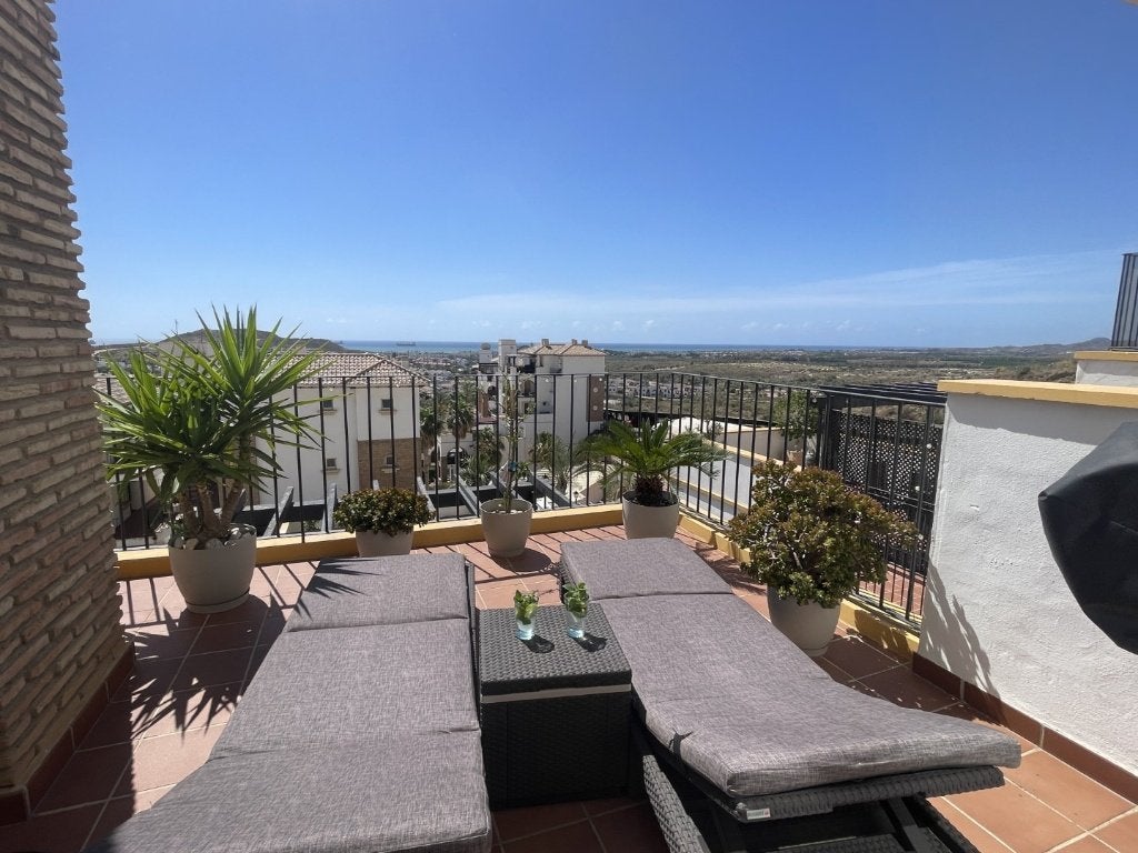 Appartement met zeezicht en vele extra´s, Immo, Buitenland, 83 m², Dorp, Spanje, 2 kamers