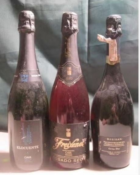 2x Cava en 1x Prosecco, Verzamelen, Spanje, Overige typen, Ophalen of Verzenden, Zo goed als nieuw
