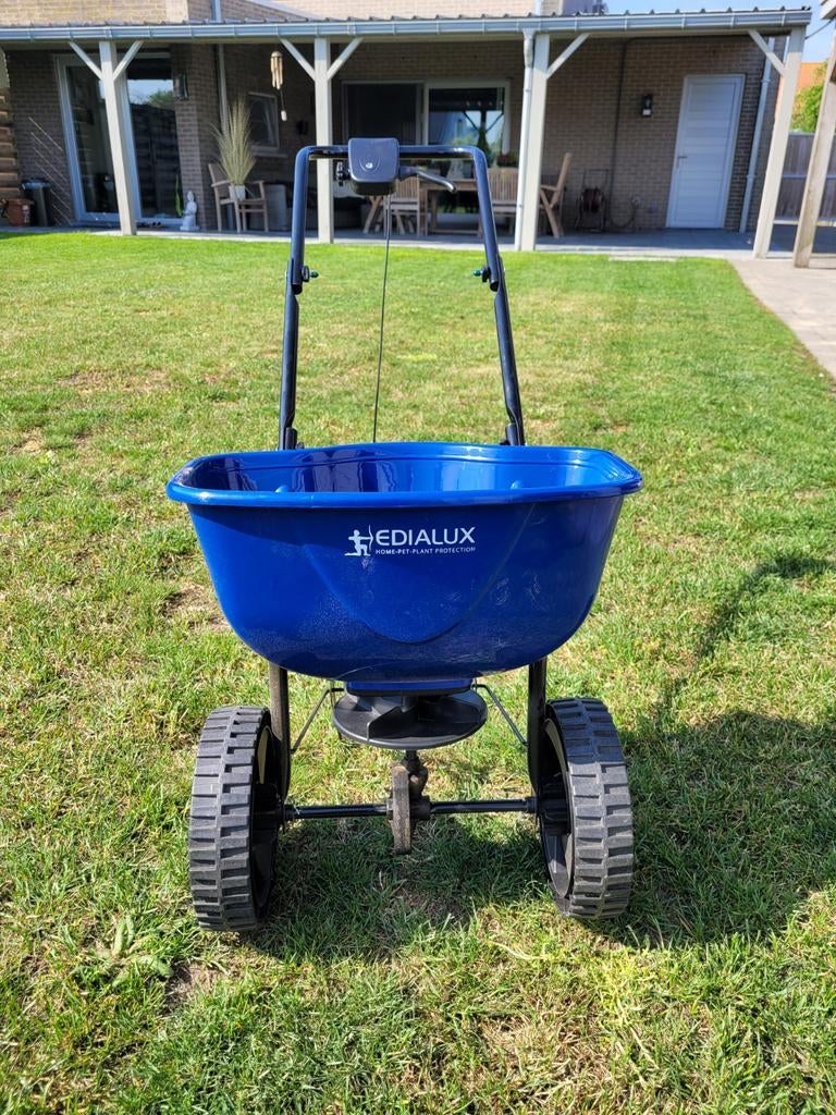 Edialux strooiwagen., Tuin en Terras, Ophalen, Zo goed als nieuw, Overige soorten, Edialux