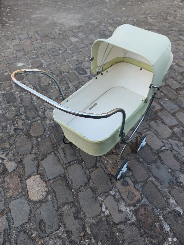 poppenwagen TORCK jaren 60, Enlèvement