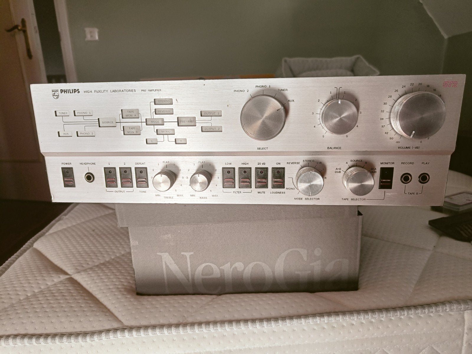 TRES RARE PHILIPS MFB 572, Ophalen
