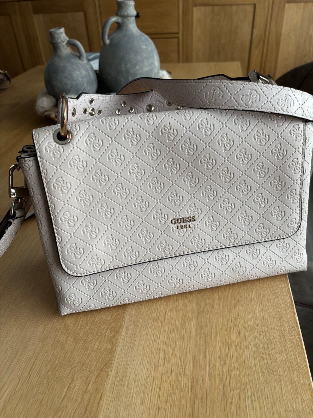 Handtas guess, Ophalen, Zo goed als nieuw, Beige, Handtas