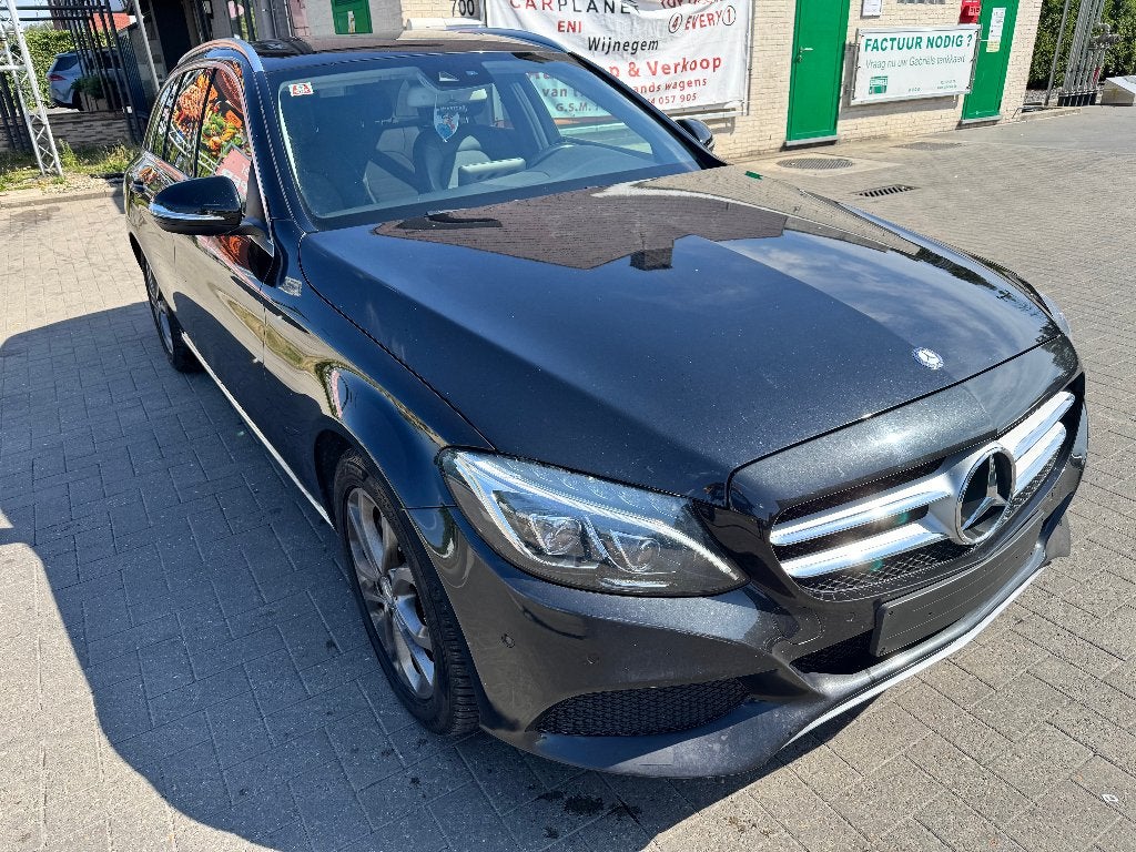 MERCEDES, Automaat, Achterwielaandrijving, 1800 kg, 4 cilinders