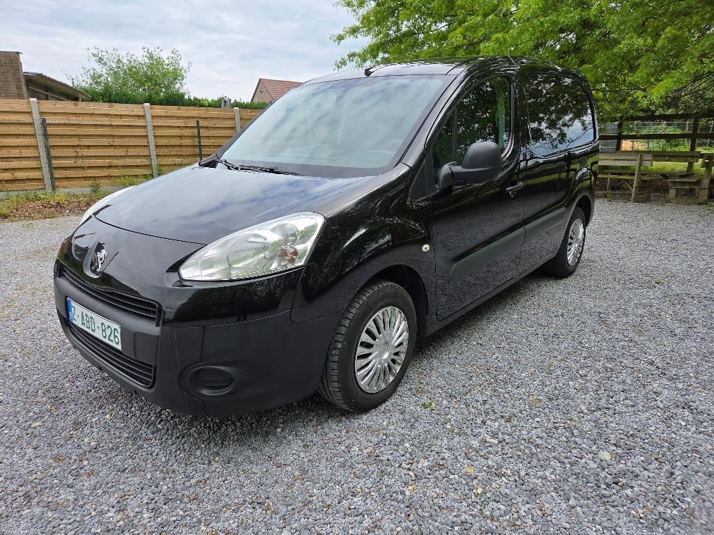 Peugeot  partner, Auto's, Voorwielaandrijving, Euro 5, Stof, 4 cilinders