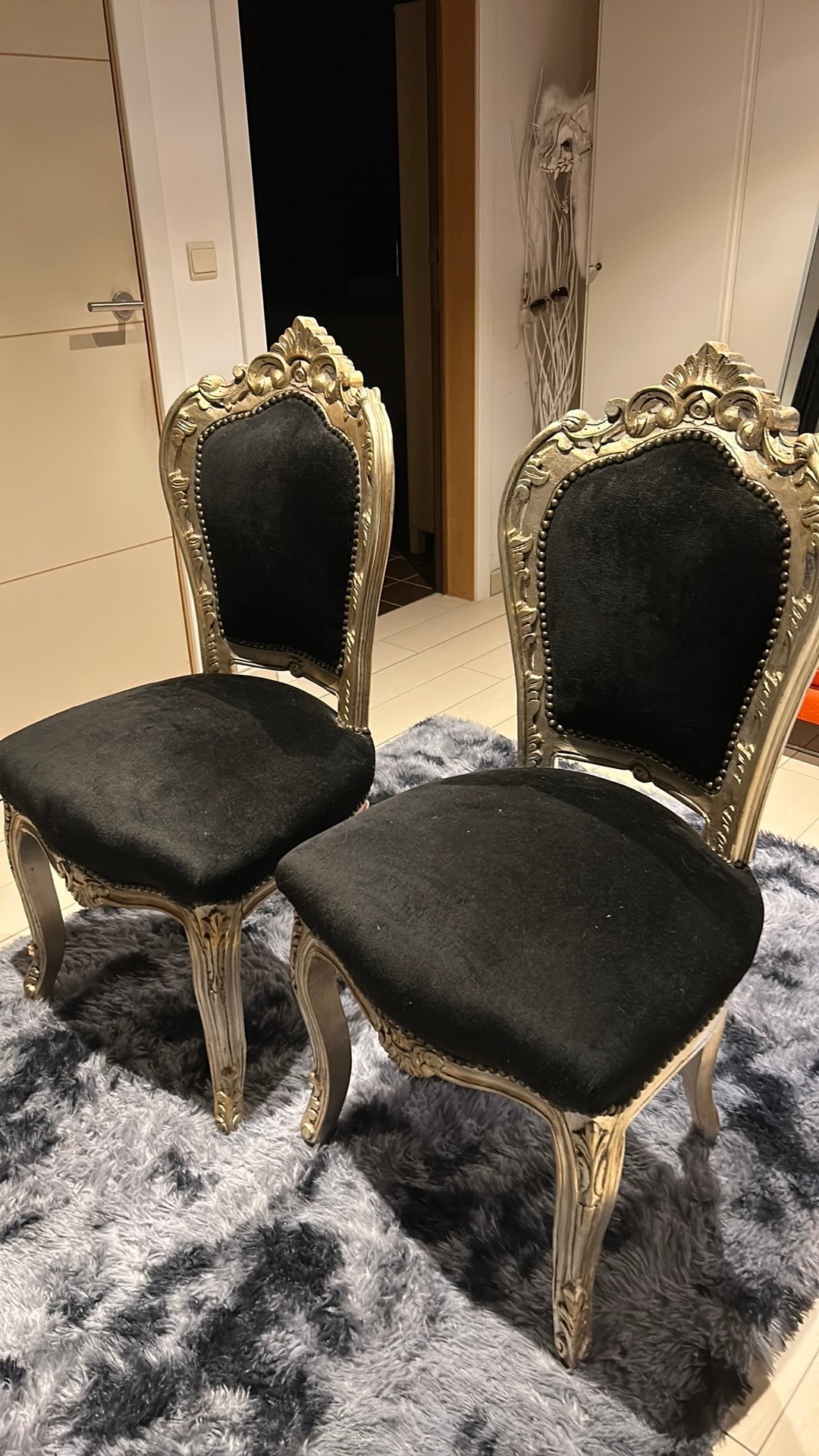 2 x Louis stijl fauteuil in zwart fluweel met goud afgewerk, Enlèvement, Or