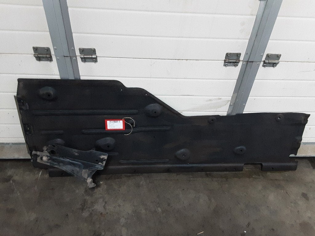 ANKERPLAAT RECHTS VOOR BMW X1 (E84) (51757244594), Gebruikt, Mevr. I. Hauben, BMW, Rue de l'Espoir 34 34
4030  GRIVEGNÉE, BE