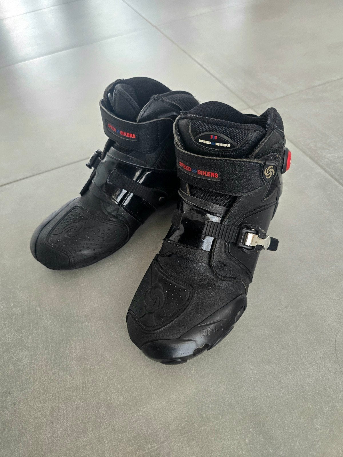 Speed Bikers motorlaarzen — maat 42 — als nieuw
Ik verkoop, Motoren, Ophalen