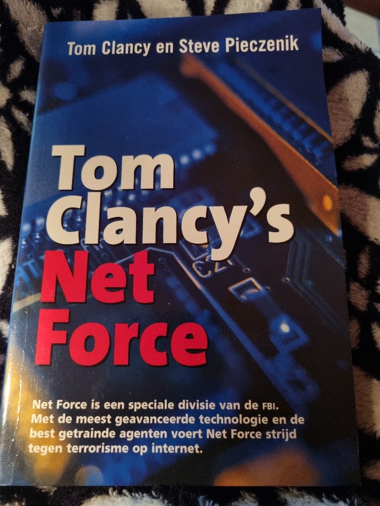 Boek Tom Clancy   -  Net Force, Boeken, Gelezen, Tom Clancy, Ophalen of Verzenden, Amerika