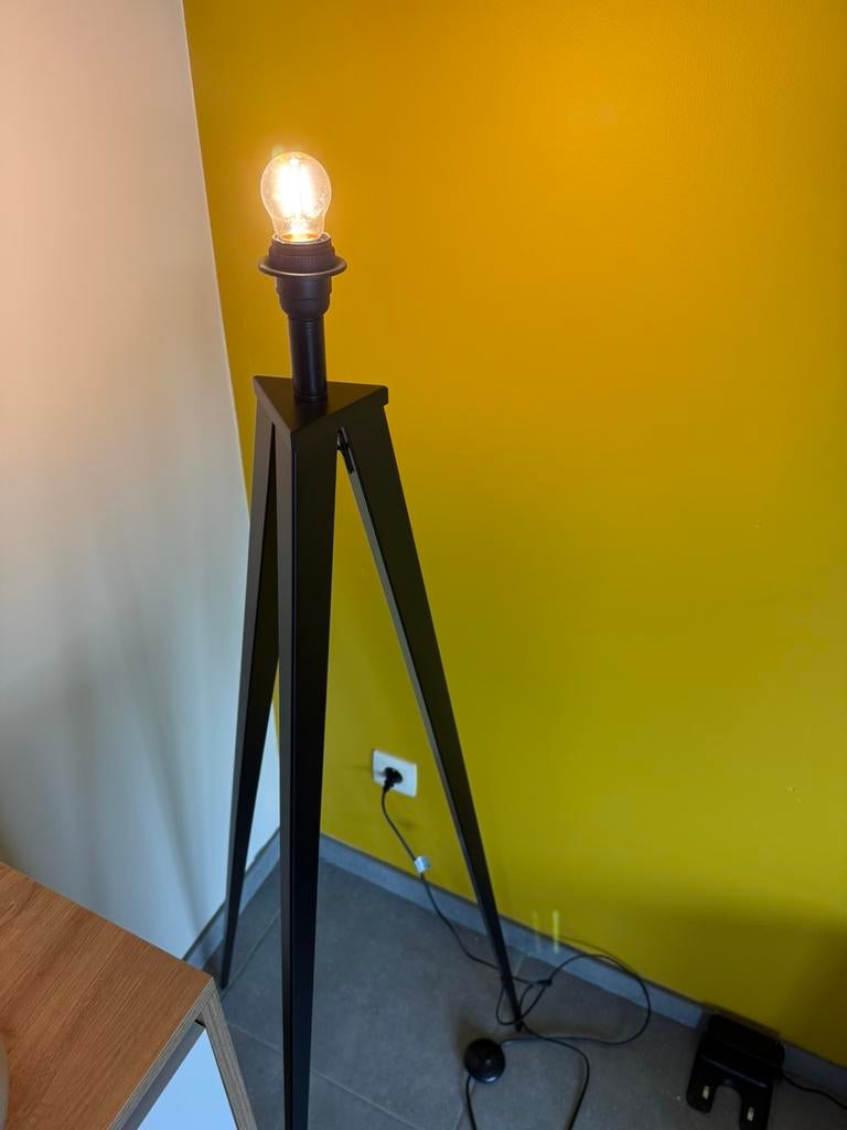 Onderdstel tripod lamp Zuiver, Ophalen, Overige materialen, Zo goed als nieuw, Modern