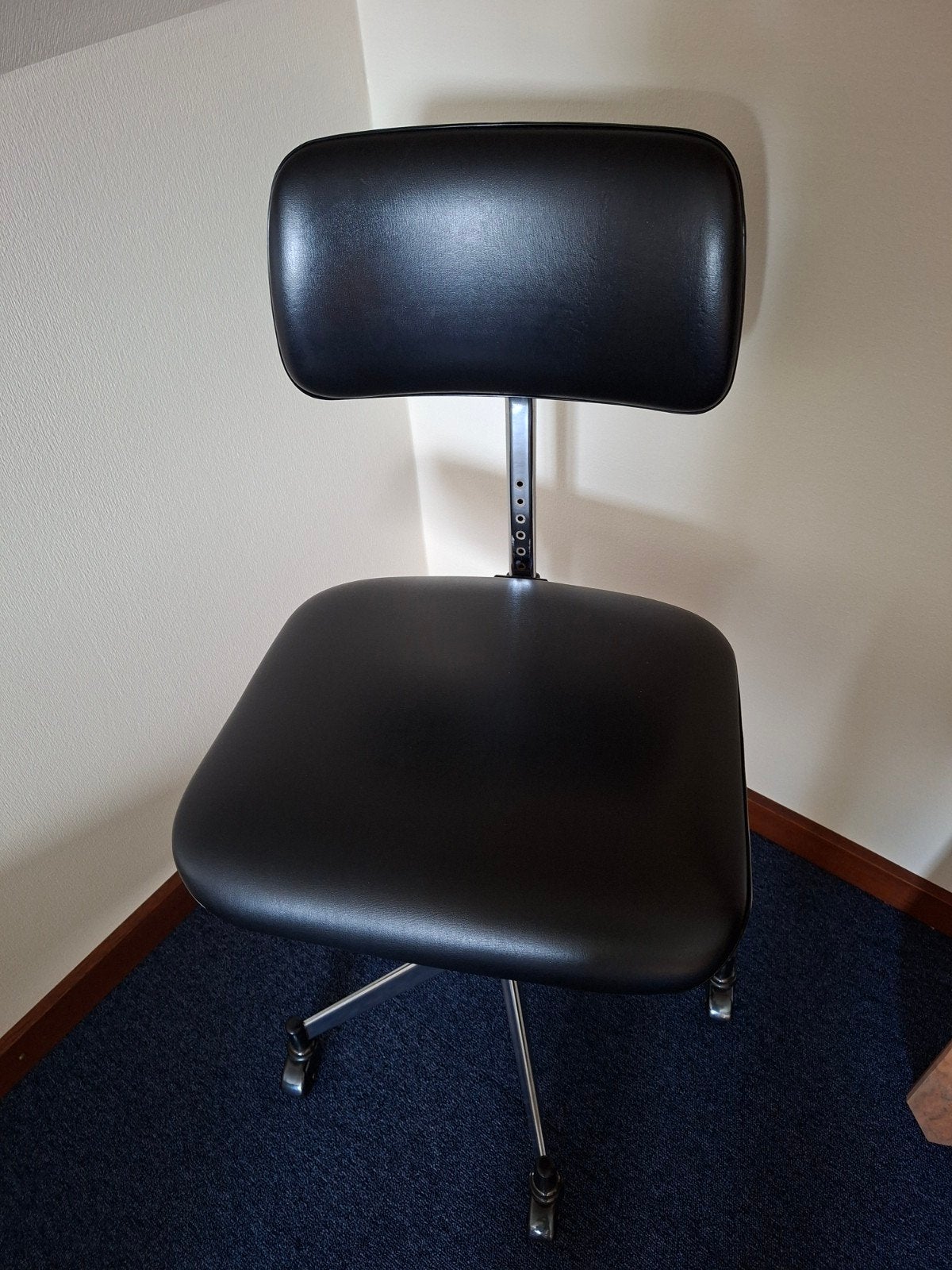 bureaustoel vintage in kunstleder, Maison & Meubles, Chaises de bureau, Enlèvement, Noir, Chaise de bureau
