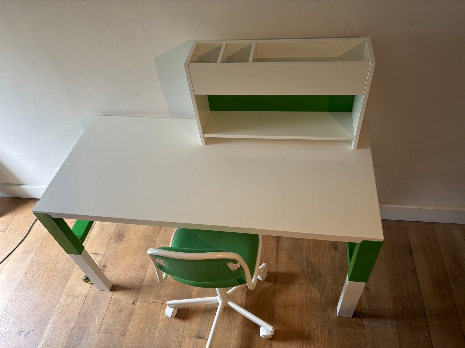 Bureau enfant, Enlèvement, Comme neuf, Chaise