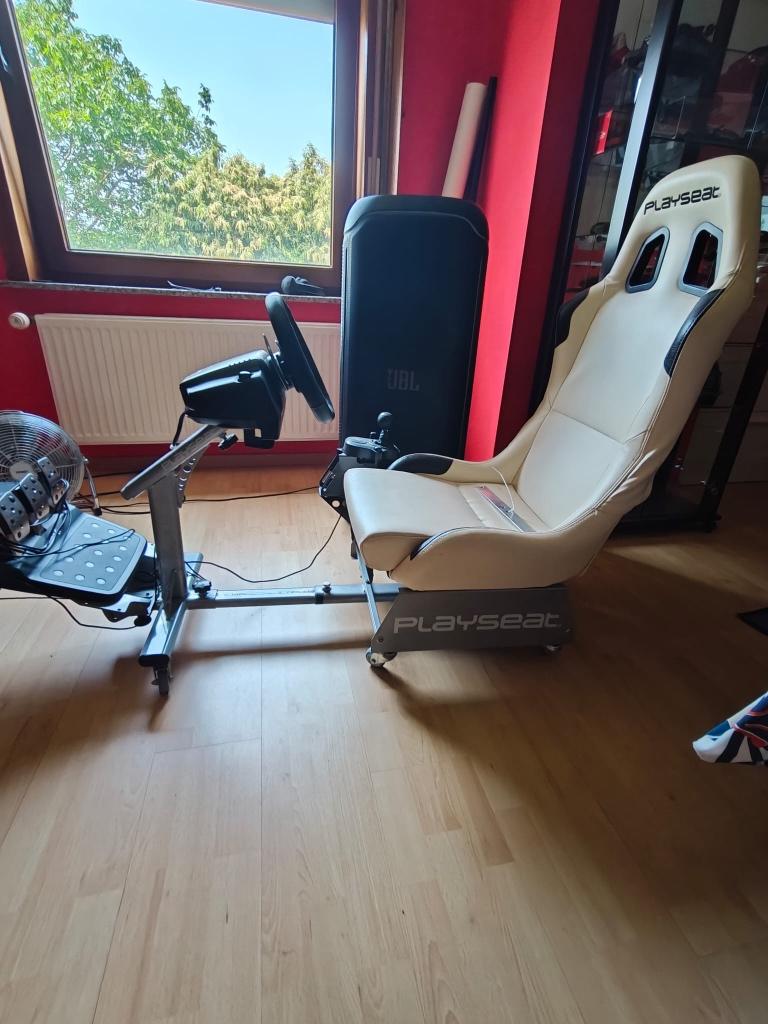 PlaySeat Logitech in Nieuwstaat !!, Ophalen, Zo goed als nieuw, Playseat of Racestoel, PlayStation 5