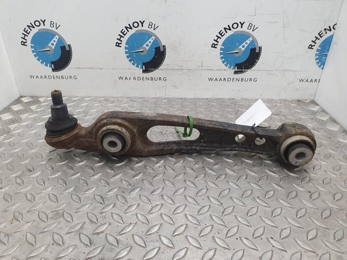 LANDROVER RANGE ROVER SPORT L494 PHEV P400e 4x4 DRAAGARM OND, Ophalen of Verzenden, Gebruikt, Stiba lid