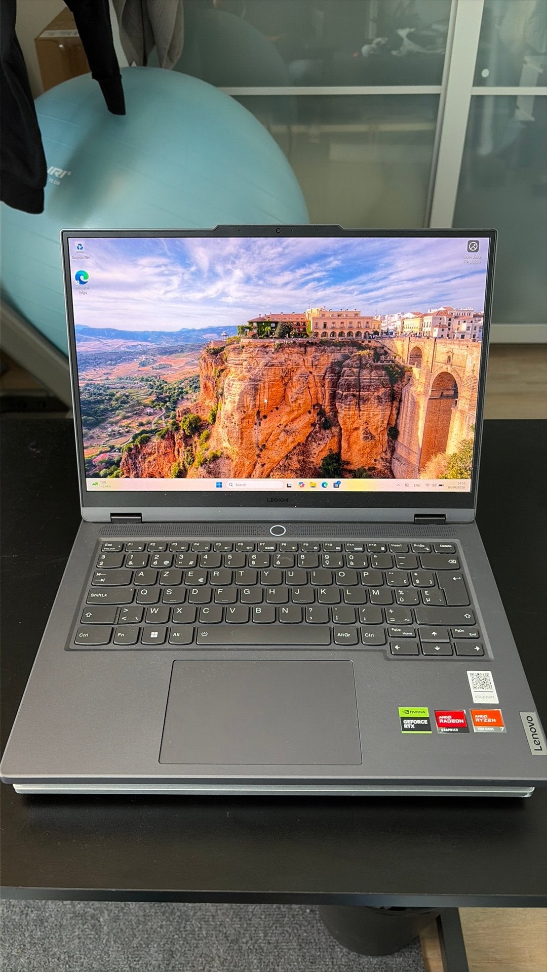 Lenovo Legion Slim 5 | 14AHP9, Computers en Software, Windows Laptops, Gebruikt, 14 inch, SSD, 3 tot 4 Ghz, 16 GB, Azerty, Met videokaart
