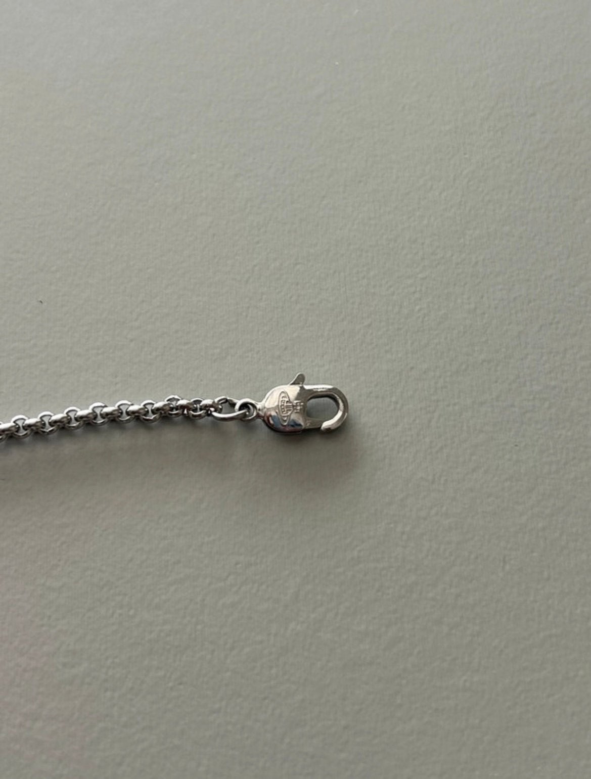 Vivienne Westwood Refined Glow Necklace, Met kristal, Verzenden, Zo goed als nieuw, Zilver