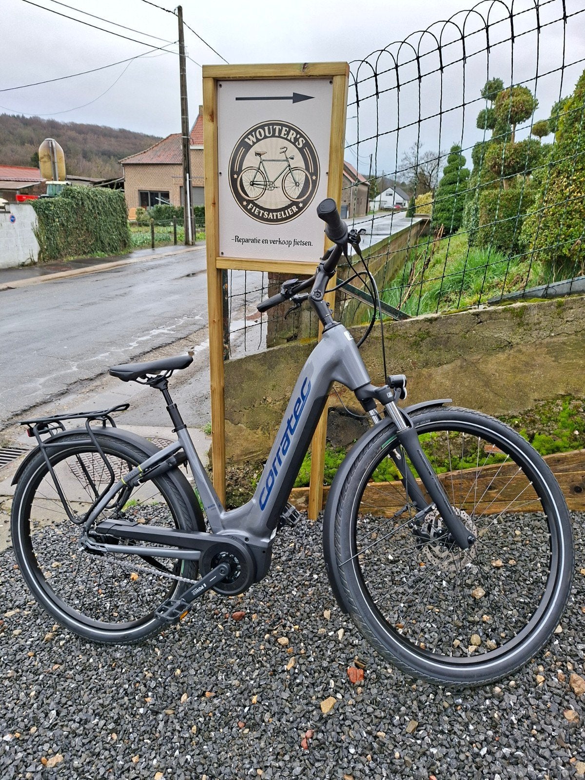 Bosch E-Bike 47cm frame Active+ 500 WH Corratec, Neuf, Autres marques, 47 à 51 cm, 50 km par batterie ou plus