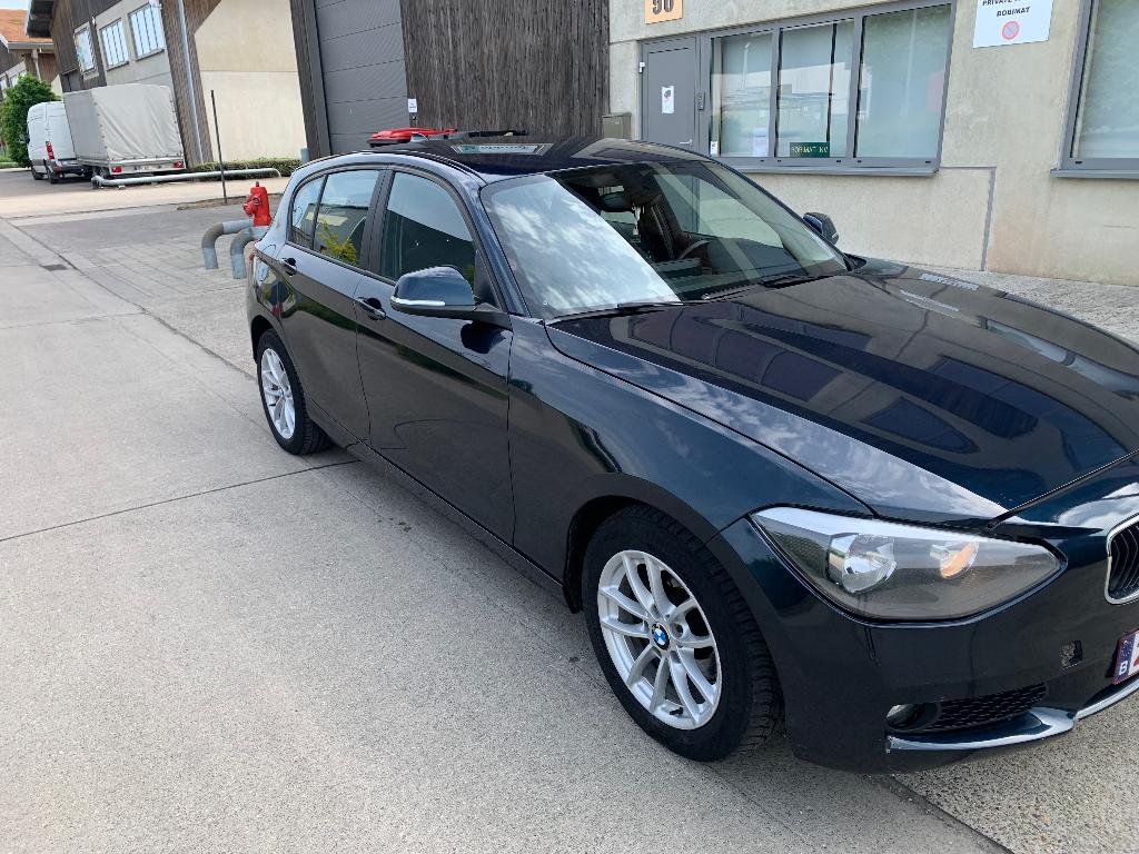 Te koop BMW 116i gekeurd vr verkoop!!!, Auto's, 4 cilinders, 5 deurs, Particulier, Stadsauto
