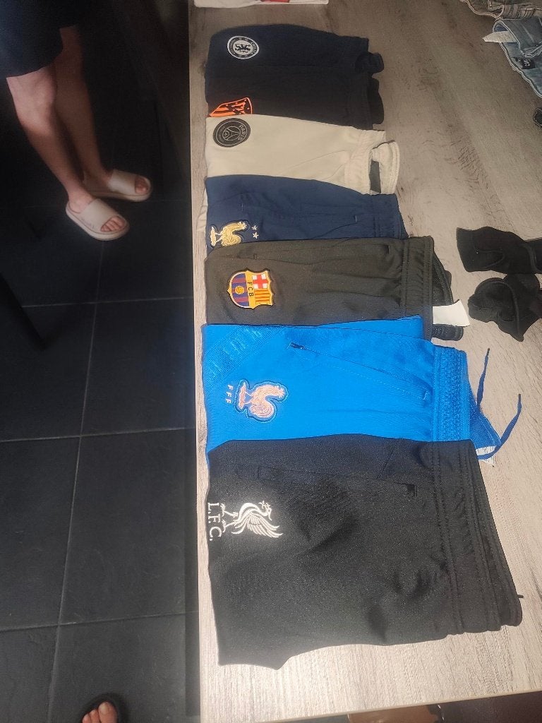 7 trainingsbroeken van Nike, Kinderen en Baby's, Kinderkleding | Overige, Ophalen of Verzenden, Zo goed als nieuw, NIKE, Jongen