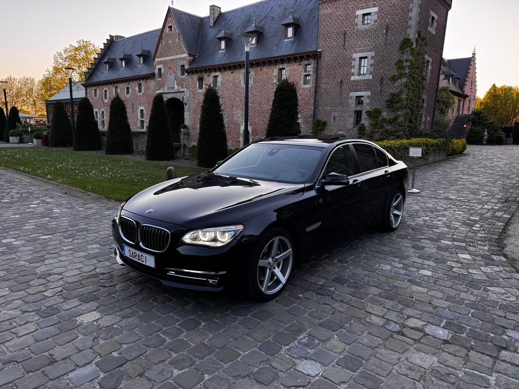 BMW 730d LCI Individual – Amarobraun – Dynamic Drive, 7 Reeks, Diesel, Particulier, Adaptive Cruise Control