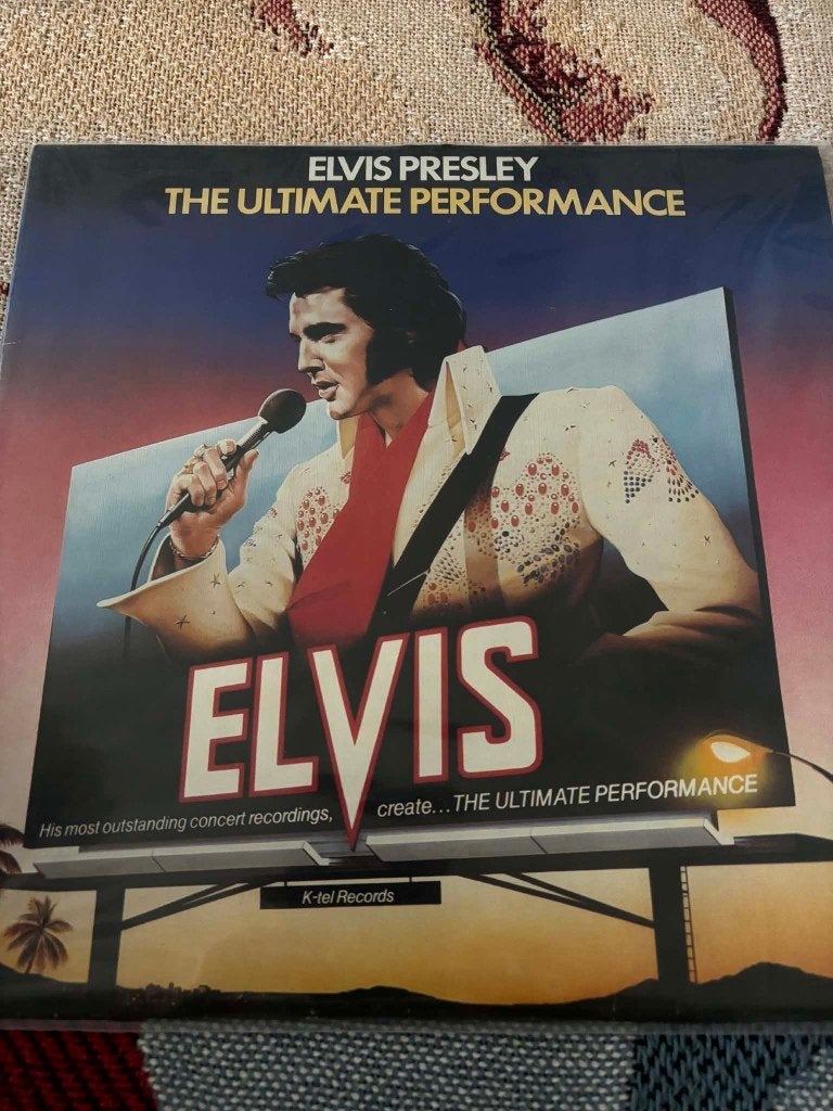 Elvis lp, The ultimate performance, Engelse persing, 5 euro., Cd's en Dvd's, LP, Gebruikt, Ophalen of Verzenden, Beschermende buitenhoes