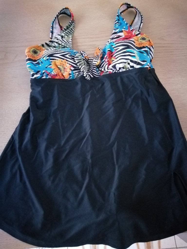 Afslankend, verstevigt badpak maat 44, Kleding | Dames, Badmode en Zwemkleding, Ophalen of Verzenden, Zo goed als nieuw, Meerkleurig