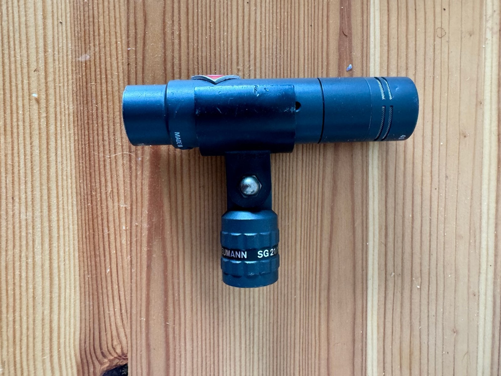 Neumann km 100, Audio, Tv en Foto, Professionele apparaten, Ophalen, Zo goed als nieuw