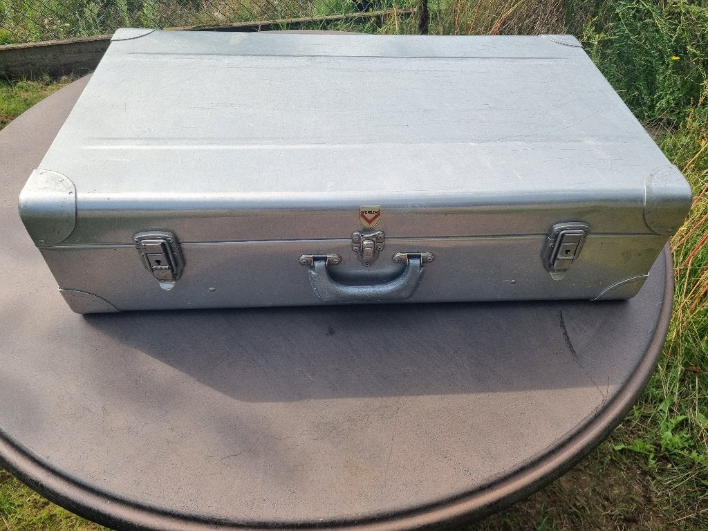 Vintage metalen koffer.Verlin., Ophalen