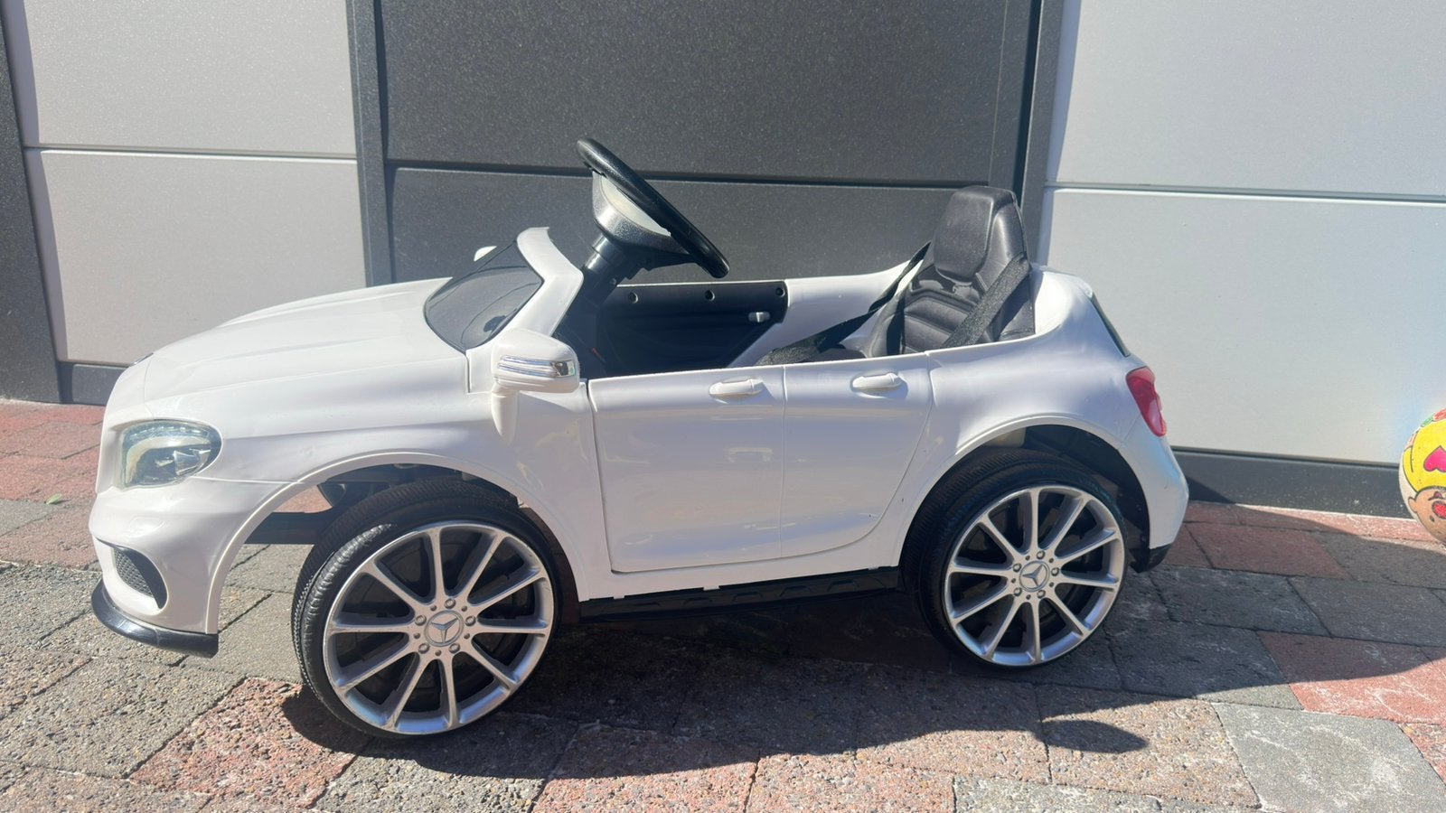 Elektrische Mercedes AMG kinderauto met afstandsbediening, Kinderen en Baby's, Zo goed als nieuw