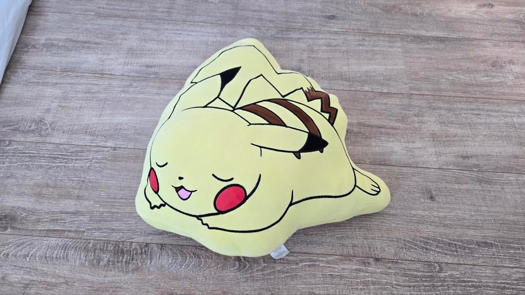 Pokémon Pikachu kussen, Ophalen
