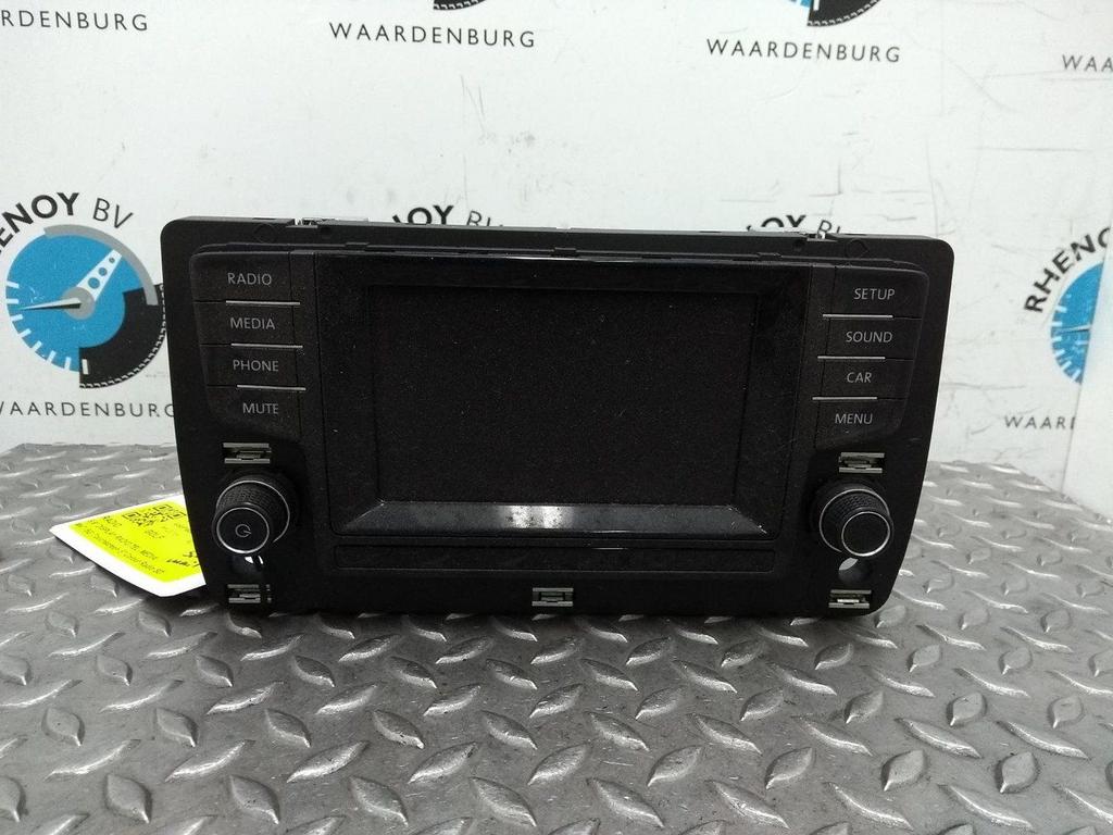VOLKSWAGEN GOLF BlueMotion Technology RADIO 2013, Ophalen of Verzenden, Gebruikt, Stiba lid