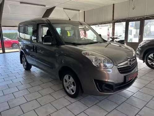 opel combo 1.6 cdti /GEKEURD/garantie/CAR PASS, Auto's, Voorwielaandrijving, Euro 5, Bruin, USB