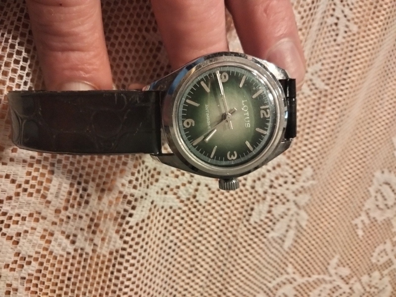 montre mécanique vintage pour femmes Lotus, Bijoux, Sacs & Beauté, Enlèvement ou Envoi