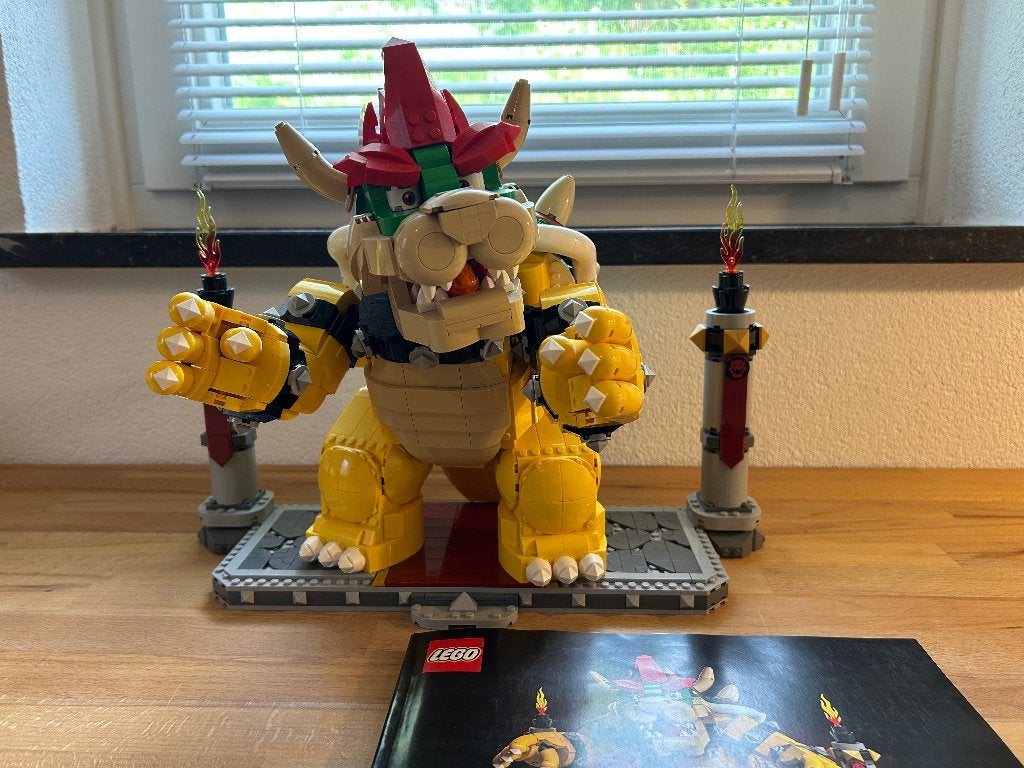Lego Super Mario 71411 - The Mighty Bowser, Lego, Ensemble complet, Instructions incluses, Comme neuf