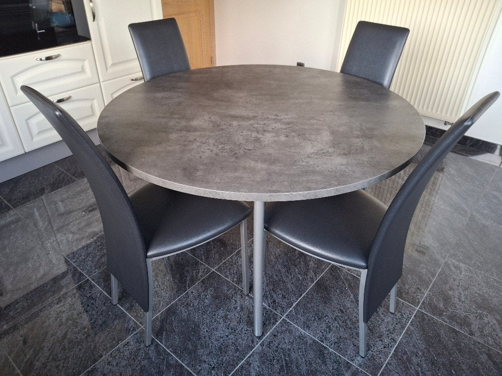 Keukentafel antraciet (eventueel in pakket met stoelen), Ophalen, Rond, Zo goed als nieuw, Modern