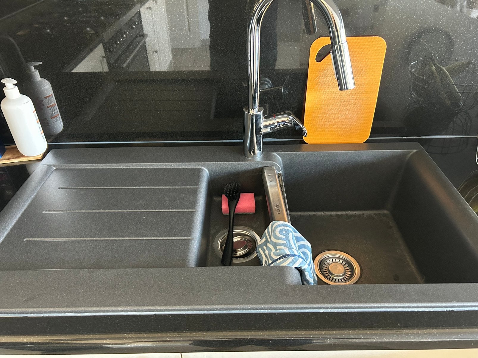 Keuken wit geschilderd met granieten werkblad, Ophalen, Gebruikt, U-keuken, Wit