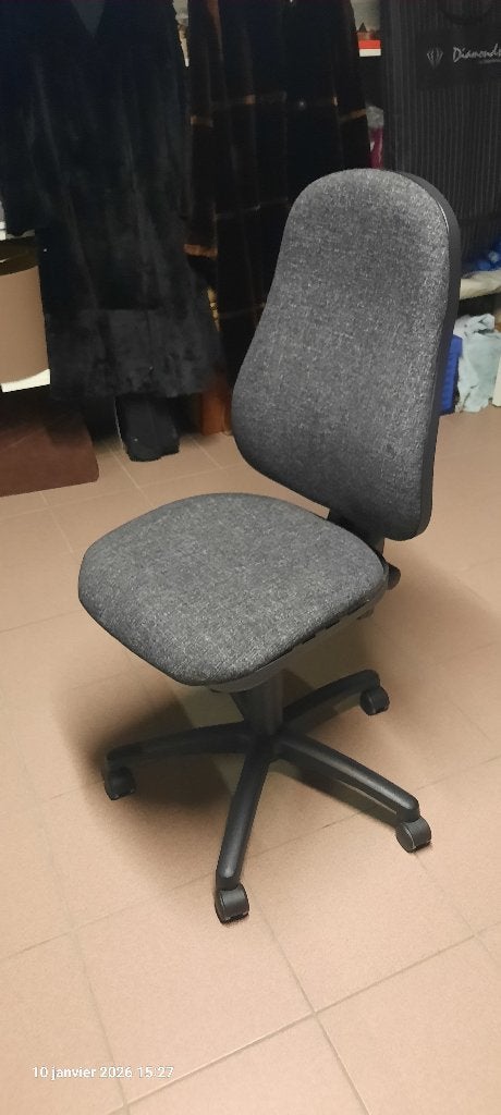 chaise de bureau, Maison & Meubles, Enlèvement, Comme neuf, Gris, Chaise de bureau