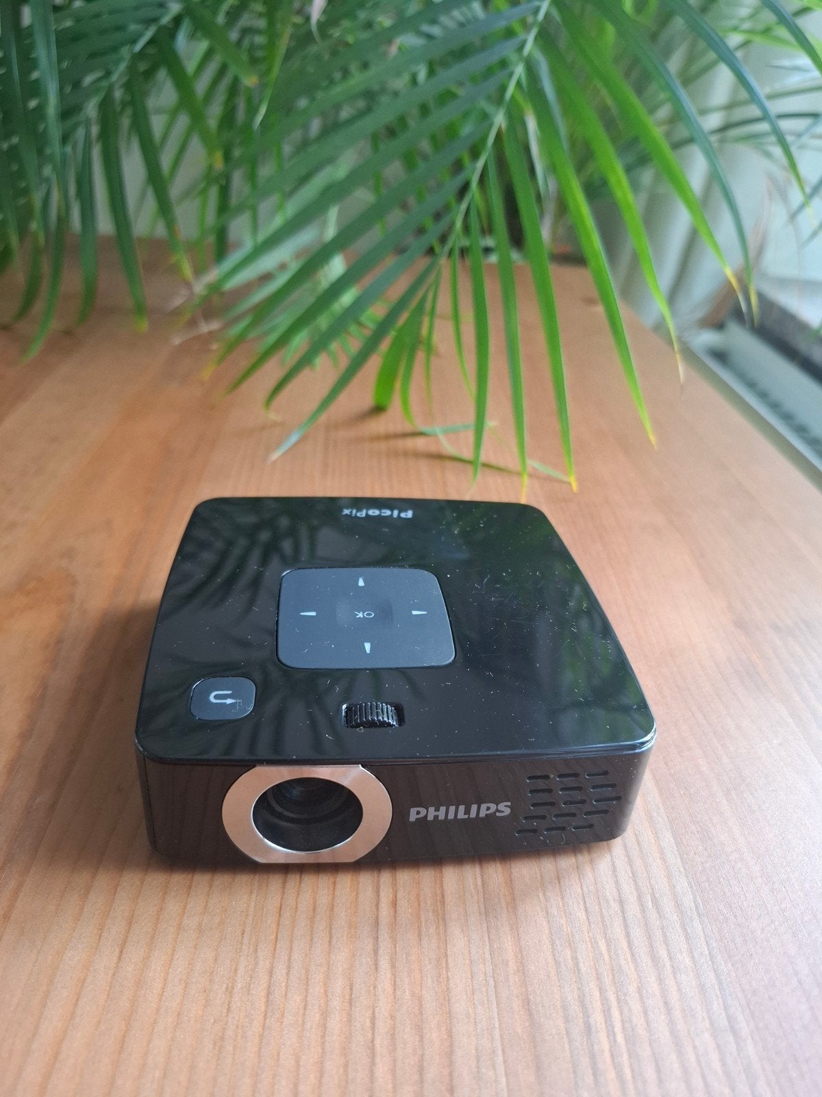 Philips PicoPix PPX3410 – Projecteur portabl, Audio, Tv en Foto, Beamers, Ophalen of Verzenden, DLP, Overige resoluties, Philips