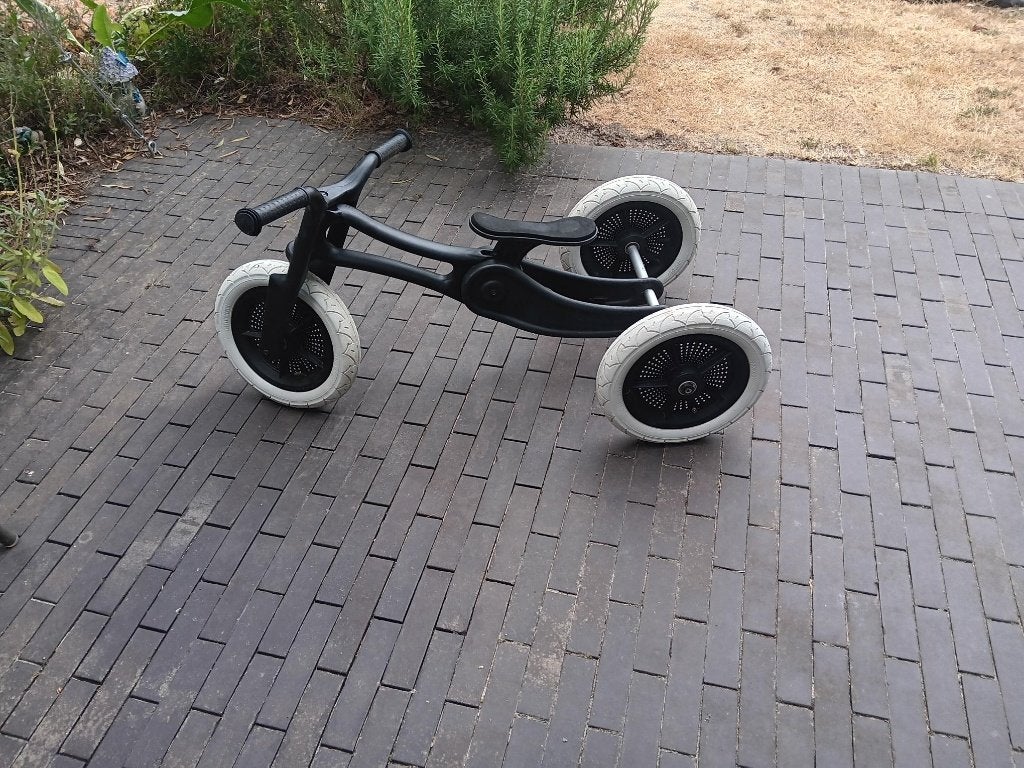 Wishbone driewieler en loopfiets, Ophalen, Gebruikt