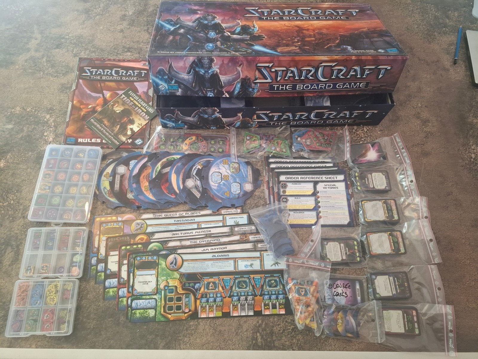 starcraft the board game, Hobby en Vrije tijd, Ophalen of Verzenden, Zo goed als nieuw