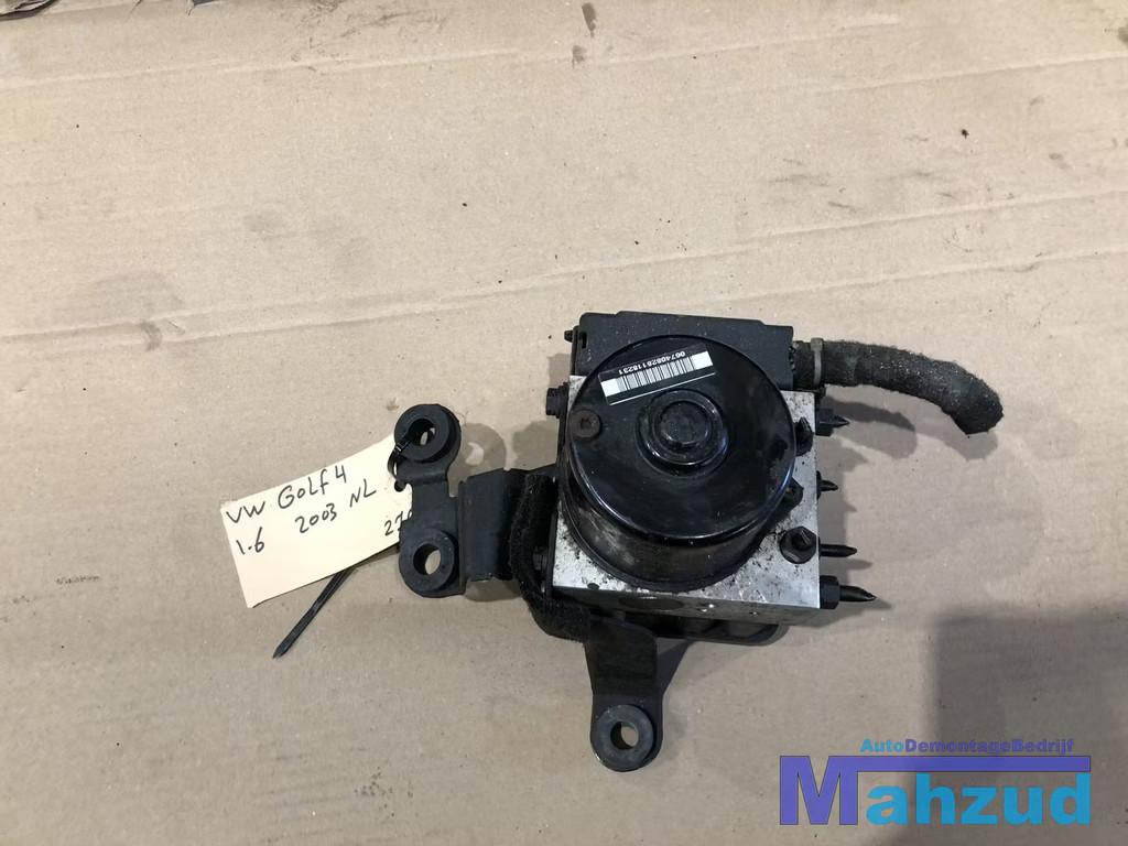 VW GOLF 4 ABS POMP module 1C0907379L, Volkswagen, Volkswagen AG, Vw@volkswagen.de, Utilisé